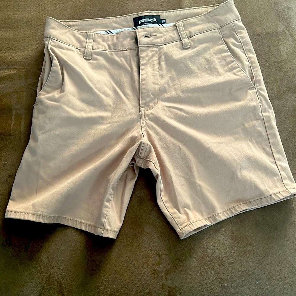RSQ short chino shorts 

size 29 (waist)

Men